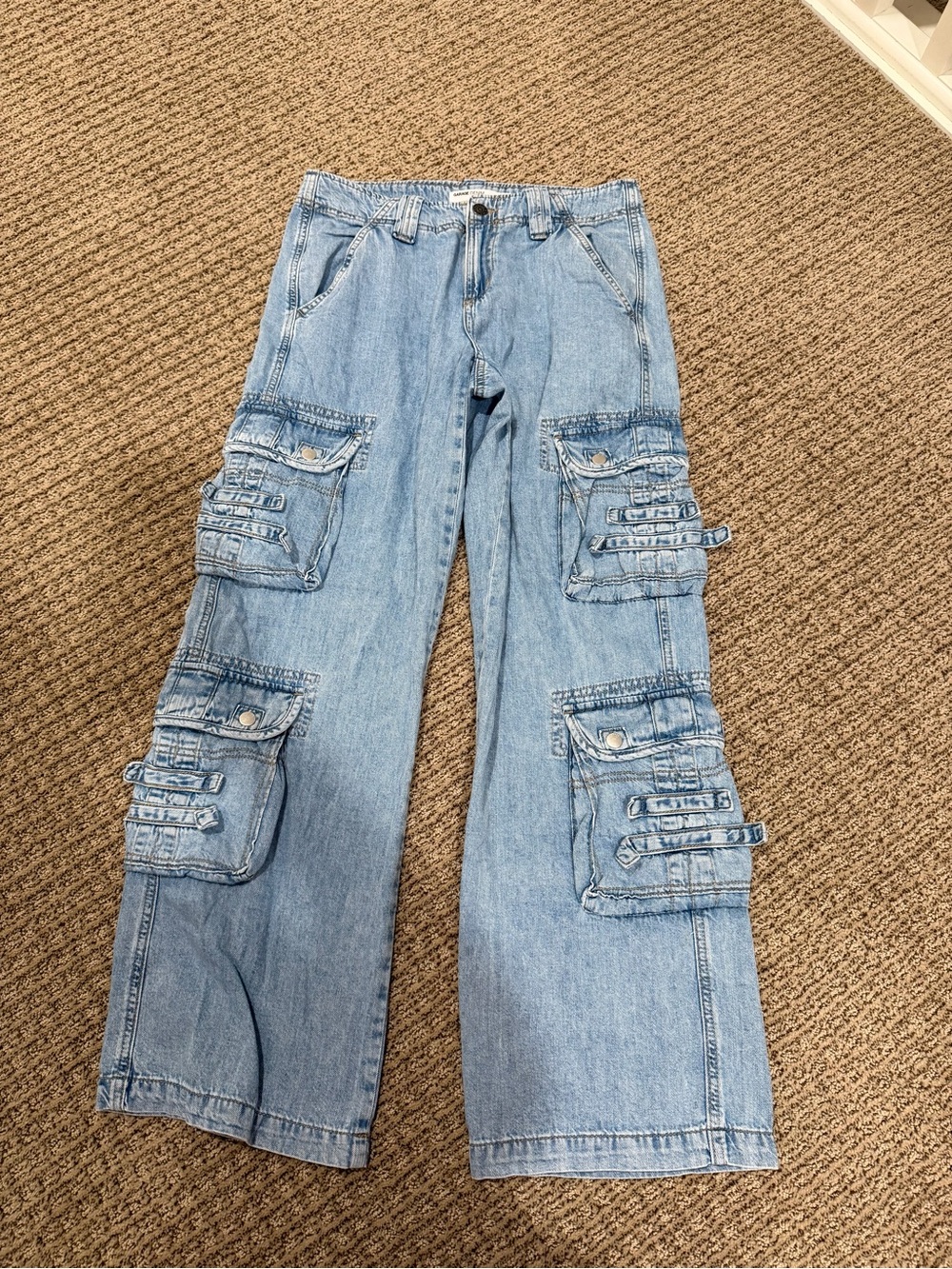 Cargo Wide-Leg Jeans - Women